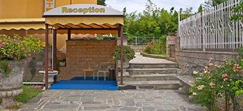 Hotel Quattro Strade Garbagnate Milanese Εξωτερικό φωτογραφία